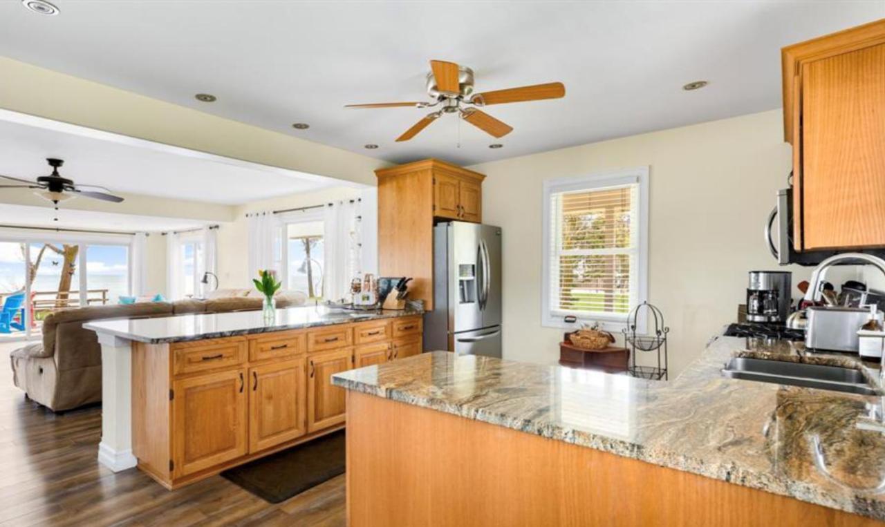 Essex Stones Throw Cottage Oxley מראה חיצוני תמונה